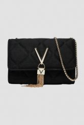 VALENTINO Czarna damska torebka Charlotte Flap Bag. Czarne torebki do ręki damskie Valentino by Mario Valentino, bez wzorów, ze skóry, zamszowe, bez dodatków. W wyprzedaży za 212.99 zł.
