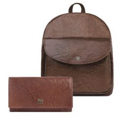 Portfel damski skórzany T-09-BR plecaczek damski miejski brązowy T-18-PBR zestaw prezentowy Paolo Peruzzi ZUP-108-BR. Brązowe portfele damskie Paolo Peruzzi, ze skóry. Za 339.00 zł.