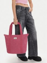 Guess Jeans Torebka CWBEO-GUESS-B-016-09 Różowy. Czerwone shopperki damskie Guess Jeans, z aplikacjami, z jeansu, bez dodatków. Za 199.99 zł.
