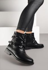 Czarne Botki Typu Biker Boots ze Sprzączkami Tulianelle. Czarne botki damskie Renee, z aplikacjami, z jeansu, bez obcasa, na płaskiej podeszwie, bez zapięcia. Za 159.99 zł.