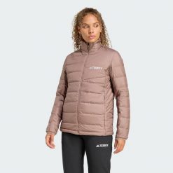 Kurtka Terrex Multi Light Down CLIMAWARM. Brązowe kurtki sportowe damskie Adidas, s, bez wzorów, z puchu, bez ramiączek, bez kaptura, trekkingowe, ClimaWarm (Adidas). Za 599.00 zł.