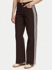 Adidas Jeansy Firebird KD2934 Brązowy Loose Fit. Brązowe jeansy damskie Adidas, bez wzorów, z bawełny. Za 439.99 zł.