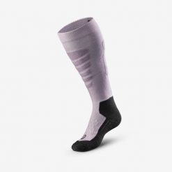 Skarpety narciarskie i snowboardowe dla dorosłych Quechua 500. Czarne skarpetki damskie WED'ZE, bez wzorów, z elastanu. Za 39.99 zł.