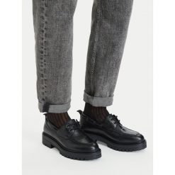 Półbuty G-Star Raw. Czarne półbuty damskie G-Star Raw, bez wzorów, retro, bez obcasa, na płaskiej podeszwie, bez zapięcia. Za 329.99 zł.