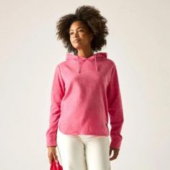 Bluza damska z kapturem Regatta Mayse. Czerwone bluzy damskie Regatta, m, bez wzorów, z materiału, klasyczne, bez ramiączek, z kapturem. Za 154.50 zł.