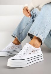 Białe Ażurowe Trampki na Platformie Felenna. Białe trampki i tenisówki damskie Renee, w ażurowe wzory, bez zapięcia. Za 59.99 zł.