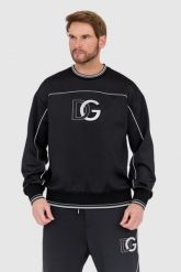 DOLCE & GABBANA Czarna bluza z dużym logo. Czarne bluzy męskie Dolce and Gabbana, m, bez wzorów, bez ramiączek, bez kaptura. W wyprzedaży za 2,299.99 zł.