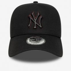 Czapka New Era Team Outline NYY Czarna. Czarne czapki męskie New Era, bez wzorów. Za 126.86 zł.