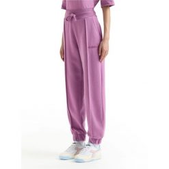 Spodnie dresowe damskie DIADORA L. PANT ATHL. LOGO. Fioletowe spodnie dresowe damskie Diadora, bez wzorów, z dresówki, sportowe, trekkingowe. Za 99.99 zł.