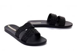 IPANEMA Renda II Fem 83243 black/black, klapki damskie. Czarne klapki damskie Ipanema, na lato, bez wzorów, bez obcasa, bez zapięcia. Za 89.99 zł.