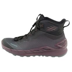Buty trekkingowe Lowa Merger Mid 320432 z membraną czarne. Czarne obuwie trekkingowe damskie z gore-texu, bez zapięcia. Za 692.27 zł.