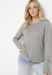 Szary Sweter z Wiskozą o Klasycznym Kroju Tulavia. Szare swetry nierozpinane damskie Born2be, bez wzorów, z jeansu, eleganckie, bez kołnierzyka, bez ramiączek. Za 84.99 zł.