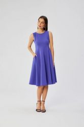 Elegancka rozkloszowana sukienka koktajlowa fioletowa. Fioletowe sukienki damskie Stylove, do pracy, l, bez wzorów, z elastanu, biznesowe, bez kołnierzyka, bez ramiączek, midi, dopasowane. Za 429.00 zł.