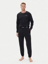 Cristiano Ronaldo CR7 Piżama 8730-42 Czarny Regular Fit. Czarne piżamy męskie Cristiano Ronaldo CR7, l, bez wzorów, z bawełny, bez kołnierzyka, bez ramiączek. Za 219.99 zł.