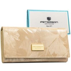Beżowy portfel damski ze skóry naturalnej i ekologicznej zamykany zatrzaskiem Peterson PTN PS122-MLF. Brązowe portfele damskie Peterson, ze skóry. Za 129.99 zł.