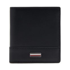 Portfel Tommy Hilfiger. Czarne portfele męskie Tommy Hilfiger, bez wzorów. Za 189.99 zł.