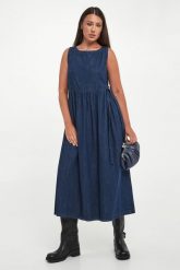 Sukienka Abano WEEKEND MAX MARA. Sukienki damskie Weekend Max Mara, bez wzorów, bez kołnierzyka, bez ramiączek. Za 1,379.00 zł.