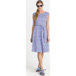 SUKIENKA ROSI Weekend Max Mara. Białe sukienki damskie Weekend Max Mara, na co dzień, l, bez wzorów, z bawełny, bez kołnierzyka, bez ramiączek, proste. Za 473.00 zł.