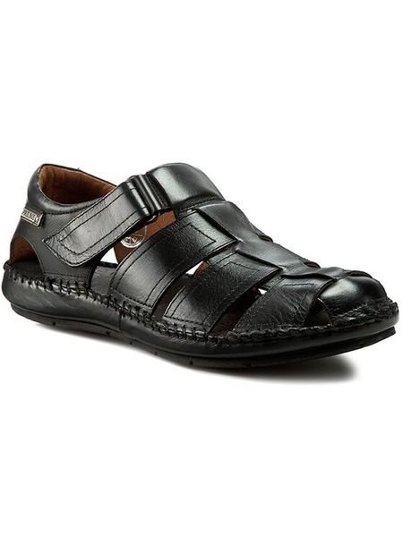 Pikolinos Sandały 06J-5433 Czarny. Czarne sandały męskie Pikolinos, bez wzorów, ze skóry, bez zapięcia. Za 449.99 zł.