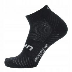 Skarpety treningowe dla dorosłych Uyn Agule Low Cut Socks. Czarne skarpetki damskie UYN, bez wzorów. Za 79.99 zł.