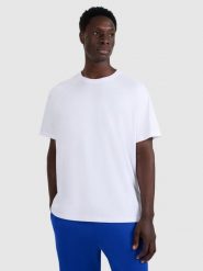 4F T-shirt oversize gładki męski - biały S. Białe t-shirty męskie 4F, m, z aplikacjami, z bawełny, bez kołnierzyka, bez ramiączek. Za 69.99 zł.