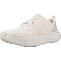 Buty SKECHERS CLOUDE Biały. Białe obuwie trekkingowe damskie Skechers, z materiału, bez zapięcia. Za 314.99 zł.
