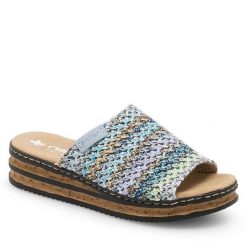 Klapki Rieker. Niebieskie klapki damskie Rieker, bez wzorów, bez obcasa, bez zapięcia. Za 279.99 zł.