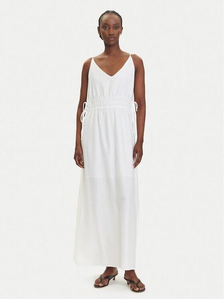 YAS Sukienka letnia Dazly 26037101 Biały Regular Fit. Białe sukienki damskie YAS, na lato, bez wzorów, z wiskozy, bez kołnierzyka, bez ramiączek. Za 229.99 zł.