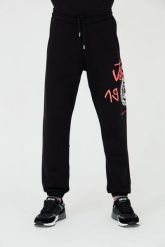 JUST CAVALLI Czarne męskie spodnie z nadrukiem R 1998 Dripp, Rozmiar XL. Czarne spodnie sportowe męskie Just Cavalli, m, bez wzorów, z dresówki. W wyprzedaży za 699.99 zł.