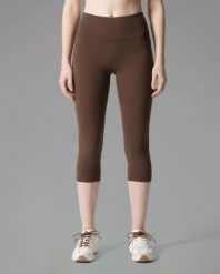 Legginsy 3/4 Softform™ - Brązowy. Brązowe legginsy damskie JOY STUDIO, bez wzorów, z tkaniny. Za 190.00 zł.