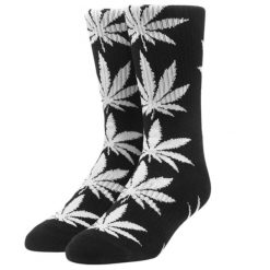 Skarpetki turystyczne HUF Essentials Plantlife. Czarne skarpetki damskie HUF, bez wzorów, z bawełny. W wyprzedaży za 59.00 zł.