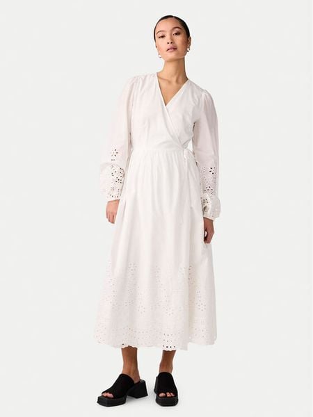 YAS Sukienka codzienna Luma 26032685 Biały Regular Fit. Białe sukienki damskie YAS, na co dzień, s, bez wzorów, z bawełny, bez kołnierzyka, bez ramiączek, proste. Za 239.99 zł.