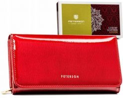 Portfel skórzany Peterson PTN 421077-SH czerwony. Czerwone portfele damskie Peterson, z lakierowanej skóry. Za 153.99 zł.