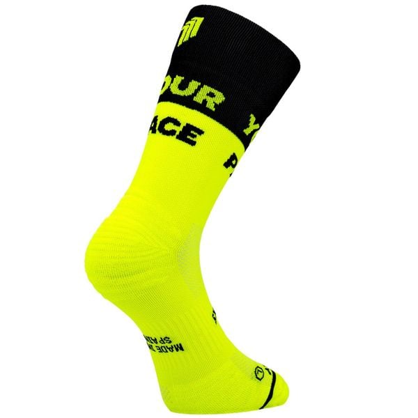 RACE PACE BLACK - SKARPETKI DO BIEGANIA. Czarne skarpetki damskie SPORCKS, bez wzorów, z nylonu. Za 140.00 zł.