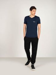 Iceberg T-shirt | ICE1UTS02 | Mężczyzna | Granatowy. Niebieskie t-shirty męskie Iceberg, m, bez wzorów, z bawełny, bez kołnierzyka, bez ramiączek. W wyprzedaży za 119.00 zł.