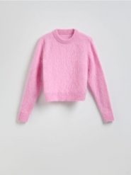 Sweter z moherem i wełną - różowy. Czerwone swetry nierozpinane damskie Reserved, l, bez wzorów, z dzianiny, bez kołnierzyka, bez ramiączek. W wyprzedaży za 239.99 zł.