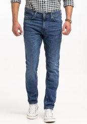 MUSTANG VEGAS SLIM MĘSKIE SPODNIE JEANSOWE JEANSY DŻINSY DENIM BLUE 1015043 5000 702. Niebieskie jeansy męskie Mustang, z bawełny, casualowe. Za 199.99 zł.
