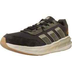 Buty ADIDAS ASTRASTAR Zielony. Zielone buty zimowe męskie Adidas, bez wzorów, z syntetyku, bez obcasa, bez zapięcia. Za 344.50 zł.