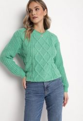Zielony Sweter z Ozdobnym Splotem Pogaria. Zielone swetry nierozpinane damskie Born2be, m, bez wzorów, z jeansu, eleganckie, bez kołnierzyka, bez ramiączek. Za 74.99 zł.
