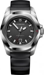 Zegarek męski Victorinox 242028 czarny. Czarne zegarki męskie VICTORINOX, bez wzorów. Za 2,390.00 zł.