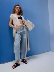 Jeansy balloon z ozdobnym przeszyciem - niebieski. Niebieskie jeansy damskie Sinsay, bez wzorów, z jeansu. Za 65.99 zł.