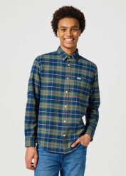 WRANGLER MĘSKA KOSZULA 1 PKT FLANNEL SHIRT DUSTY OLIVE 112356769 W564017359. Zielone koszule męskie Wrangler, m, bez wzorów, bez kołnierzyka, bez ramiączek. Za 199.99 zł.