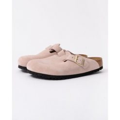 Klapki damskie Birkenstock Boston Vl. Czerwone klapki damskie Birkenstock, na lato, bez wzorów, z materiału, młodzieżowe, bez obcasa, bez zapięcia. Za 652.45 zł.