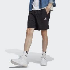Szorty fitness męskie Adidas Aeroready Essentials Chelsea Small Logo Shorts. Czarne buty sportowe męskie Adidas, bez wzorów, bez zapięcia, na fitness i siłownię. Za 129.00 zł.