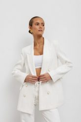 MARYNARKA FRANCESCA ECRU L - Flawless. Białe marynarki i żakiety damskie Flawless, bez wzorów, z bawełny, klasyczne, bez kołnierzyka, bez ramiączek. Za 396.00 zł.