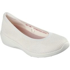 Mieszkania Skechers Arya - Fancy You, Kobiety. Brązowe obuwie sportowe damskie Skechers, bez wzorów, bez zapięcia. Za 390.00 zł.