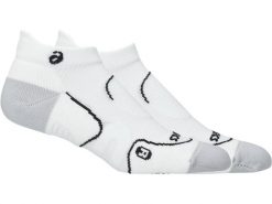 Skarpetki Asics Court+. Białe skarpetki damskie Asics, bez wzorów, z materiału. Za 121.00 zł.