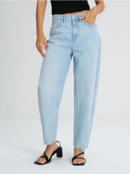 Jeansy balloon - niebieski. Niebieskie jeansy damskie Sinsay, bez wzorów, z bawełny, z podwyższonym stanem. Za 45.99 zł.