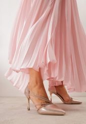 Szampańskie Eleganckie Szpilki VICES Zdobione Paskami z Cyrkoniami Thalasura. Żółte szpilki damskie Born2be, z aplikacjami, bez obcasa, na szpilce, bez zapięcia. Za 119.99 zł.