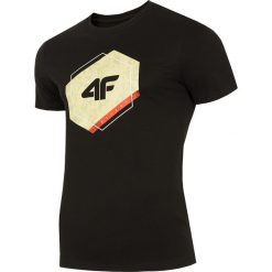 T-shirt męski TSM010 - głęboka czerń. T-shirty męskie 4F, m, bez wzorów, bez kołnierzyka, bez ramiączek. W wyprzedaży za 34.99 zł.